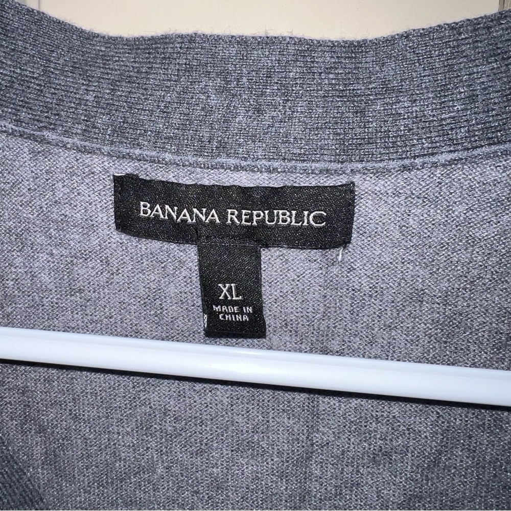 Banana Republic Men's Gray Cotton & Silk Blend Button Down Sweater Vest Size XL - Picture 3 of 9